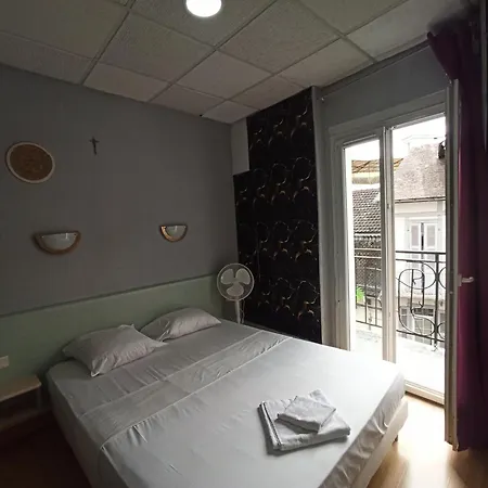 Saint Jean Baptiste Hotel 2*