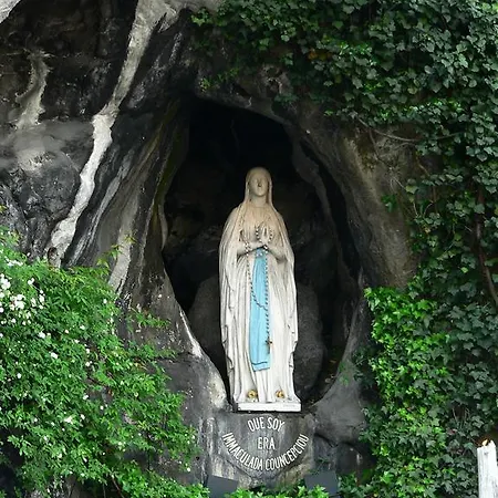 Saint Jean Baptiste فندق