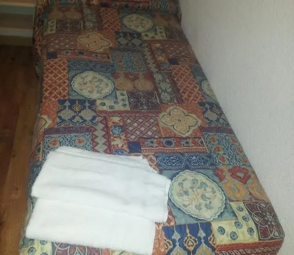 Saint Jean Baptiste 2* Lurdy