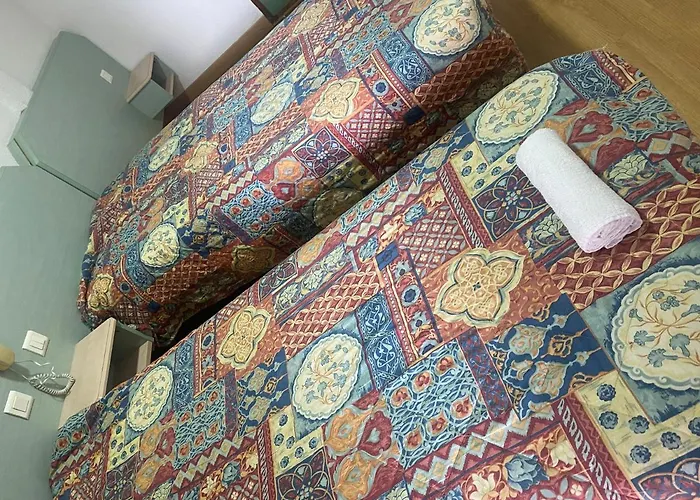 Hotell Saint Jean Baptiste 2*