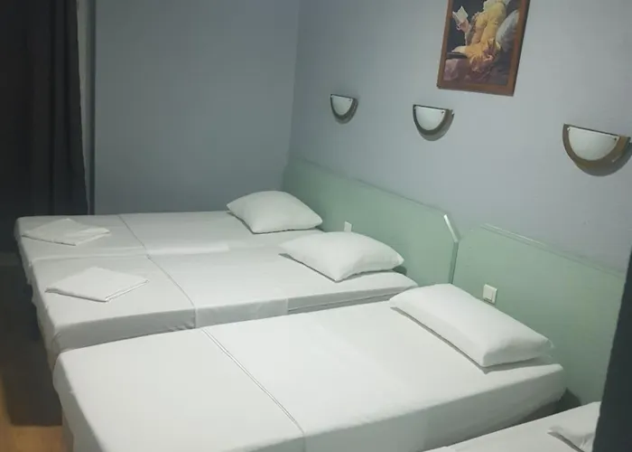 Saint Jean Baptiste 2* Lurdy