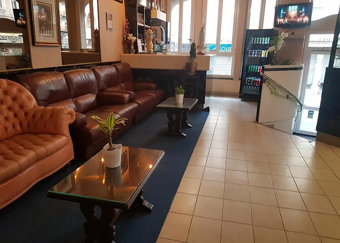 Saint Jean Baptiste Hotell Lourdes