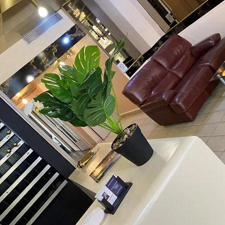 Saint Jean Baptiste 2* 루르드