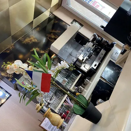 Saint Jean Baptiste 호텔