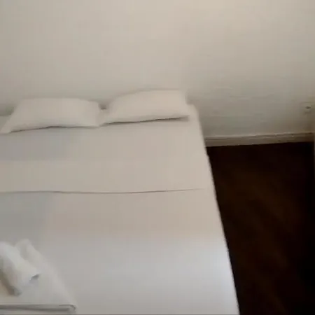 Saint Jean Baptiste 루르드